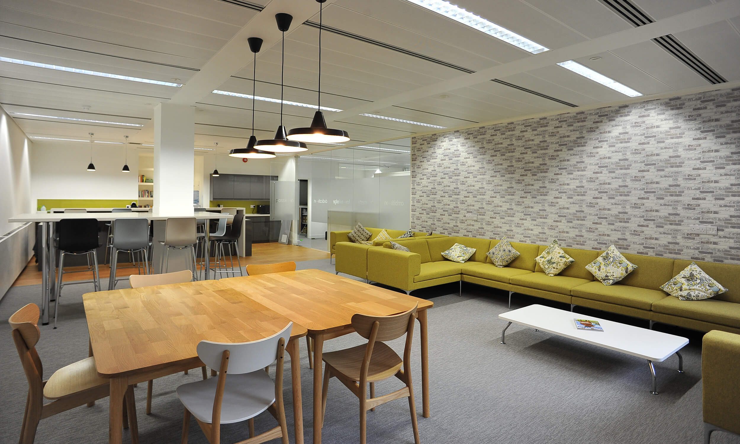 Creaseys-Kitchen-Area-banner