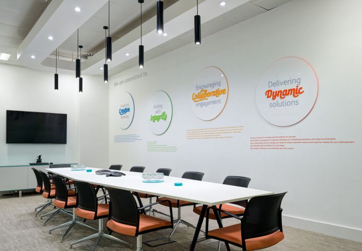 C&R-06-highres-sRGB-mgps